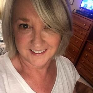 Meet your Posher, Lavonne